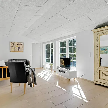 4 Bedroom Amazing In Hurup Thy Sønder Ydby