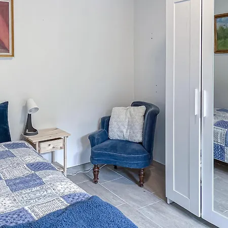 Increíble Casa De 4 En *